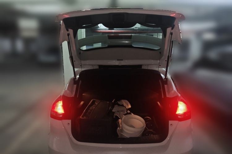Used Ford Focus 2017 1.5T CTCC White and Black Limited Edition Trunk