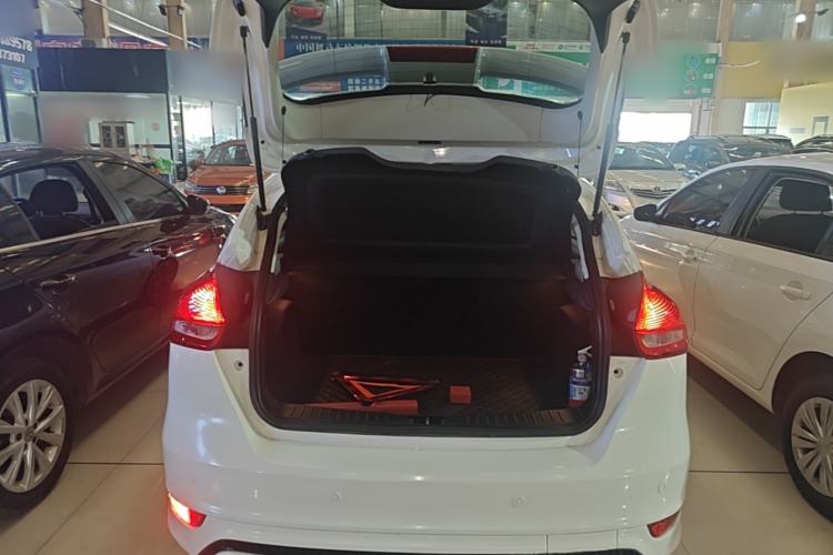 Used Ford Focus 2017 1.5T CTCC White and Black Limited Edition Trunk