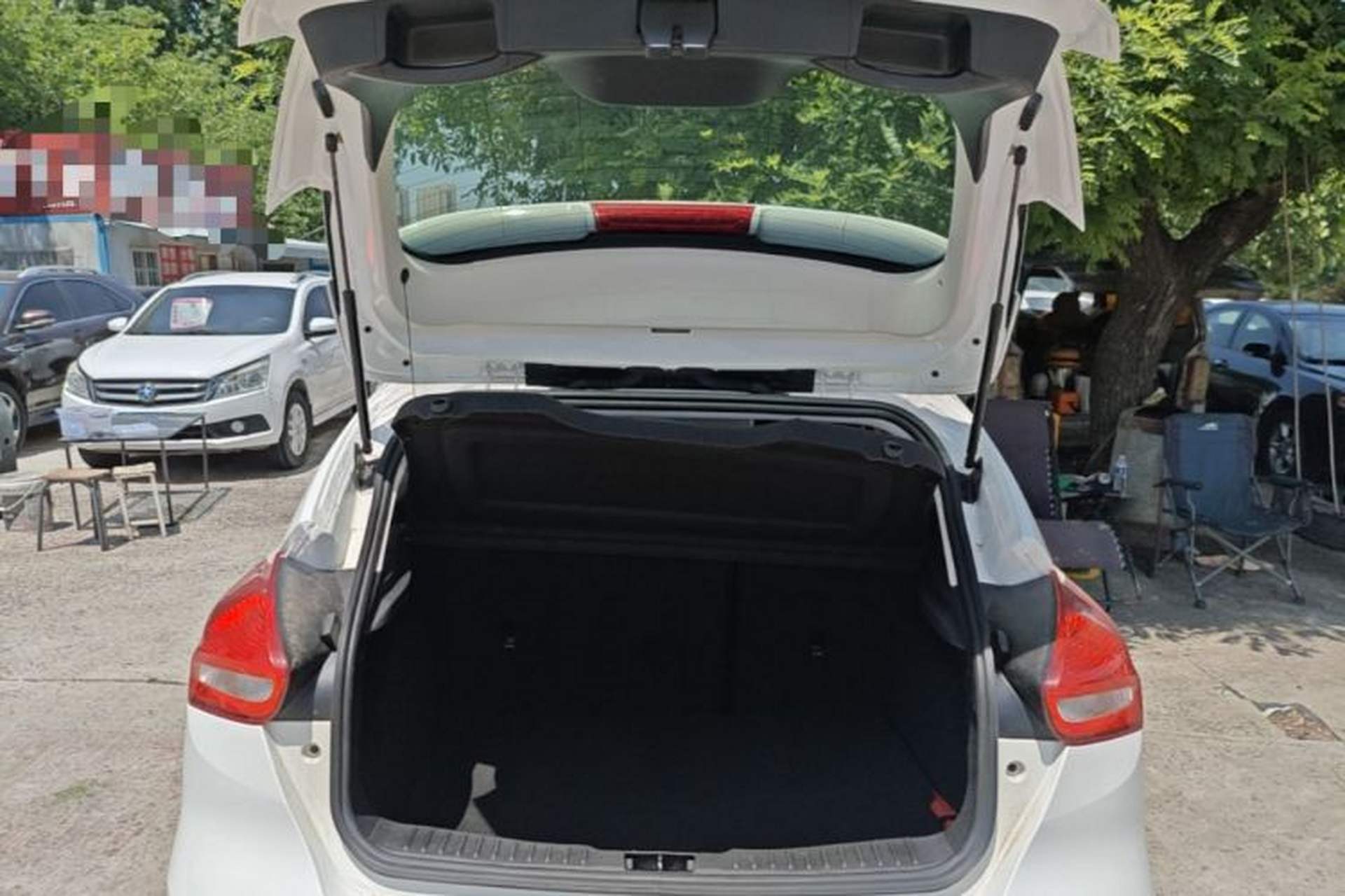 Used Ford Focus 2017 Hatchback 1.6L Automatic Comfort Plus SmartDrive Edition Trunk