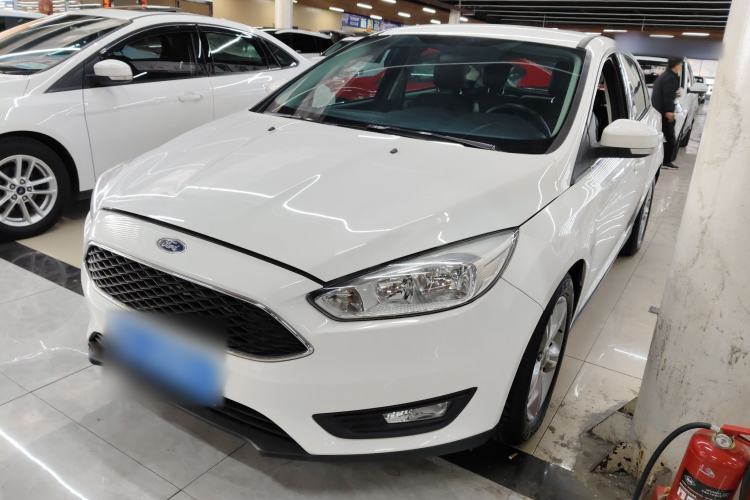Used Ford Focus 2017 Hatchback 1.6L Automatic Comfort Plus SmartDrive Edition Guazi used car, China used car export, Used car for sale, Used  cars, Cheapest cars for sale