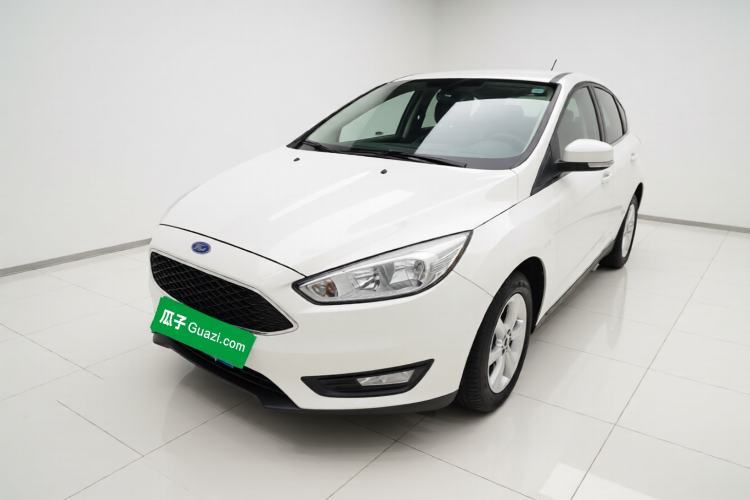 Used Ford Focus 2017 Hatchback 1.6L Manual Comfort Plus SmartDrive Edition Guazi used car, China used car export, Used car for sale, Used  cars, Cheapest cars for sale