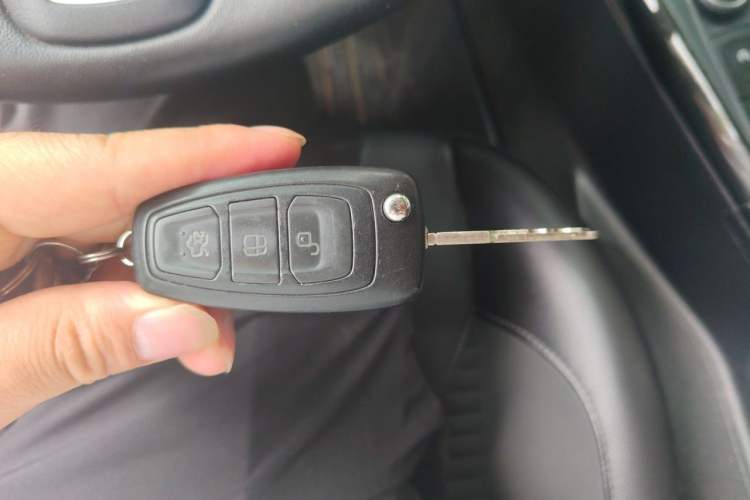 Used Ford Focus 2017 Hatchback EcoBoost 180 Automatic Elite Model Vehicle Key