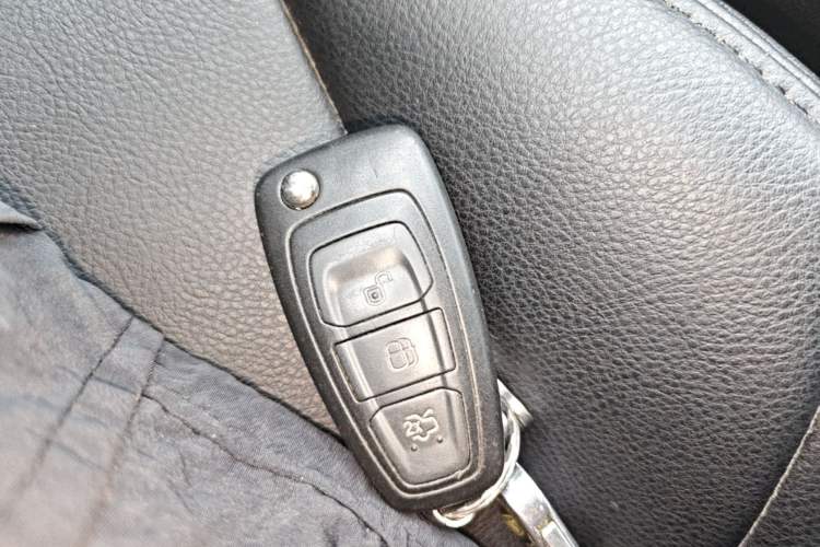 Used Ford Focus 2017 Hatchback 1.6L Automatic Comfort Plus SmartDrive Edition Vehicle Key