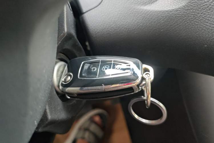 Used Ford Focus 2017 Hatchback 1.6L Automatic Comfort Plus SmartDrive Edition Vehicle Key