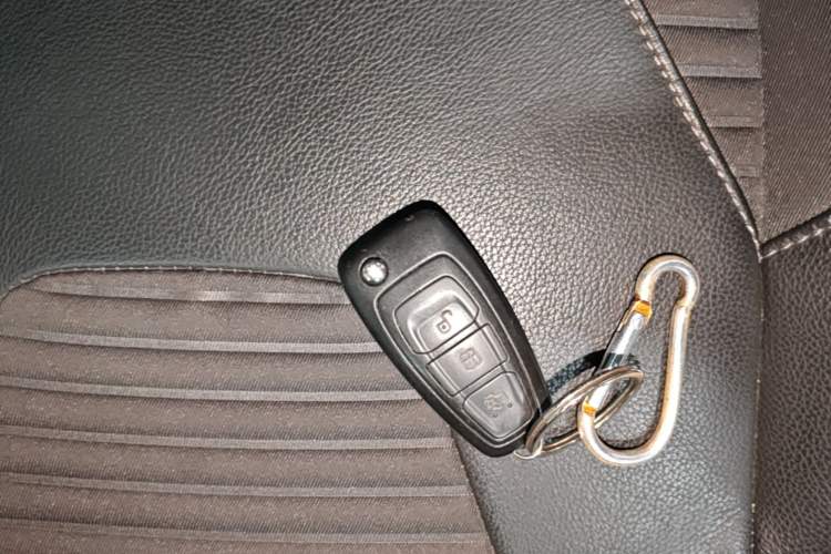 Used Ford Focus 2017 Hatchback 1.6L Automatic Fashion Edition Smart Drive Version Vehicle Key