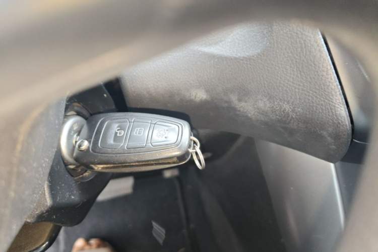 Used Ford Focus 2017 Hatchback 1.6L Automatic Comfort Plus SmartDrive Edition Vehicle Key