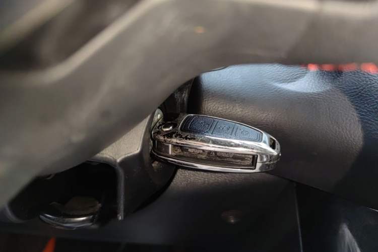 Used Ford Focus 2017 1.5T CTCC White and Black Limited Edition Vehicle Key