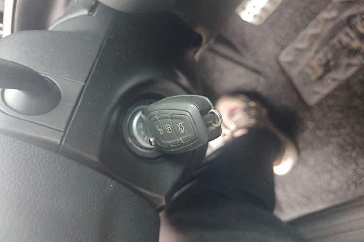 Used Ford Focus 2017 Sedan EcoBoost 180 Automatic Elite Model Vehicle Key