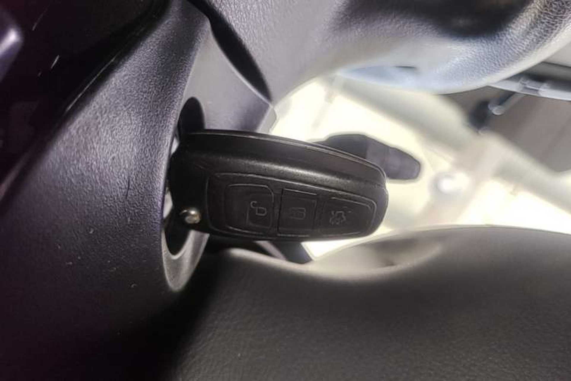 Used Ford Focus 2017 Sedan 1.6L Manual Comfort Plus SmartDrive Edition Vehicle Key