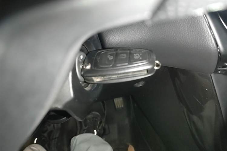 Used Ford Focus 2017 Hatchback EcoBoost 180 Automatic Elite Model Vehicle Key
