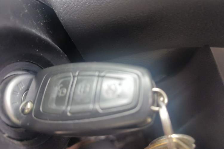 Used Ford Focus 2017 Hatchback 1.6L Manual Comfort Plus SmartDrive Edition Vehicle Key