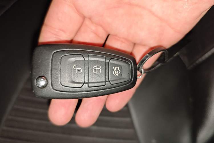 Used Ford Focus 2017 Sedan EcoBoost 180 Automatic Elite Model Vehicle Key