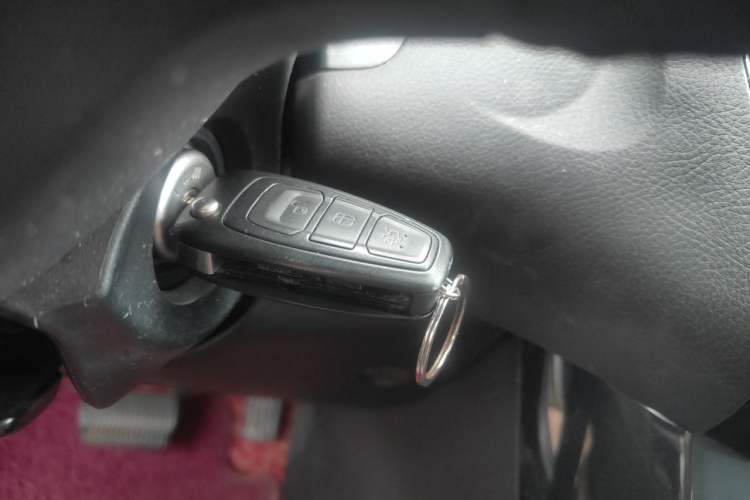 Used Ford Focus 2017 Sedan EcoBoost 180 Automatic Elite Model Vehicle Key