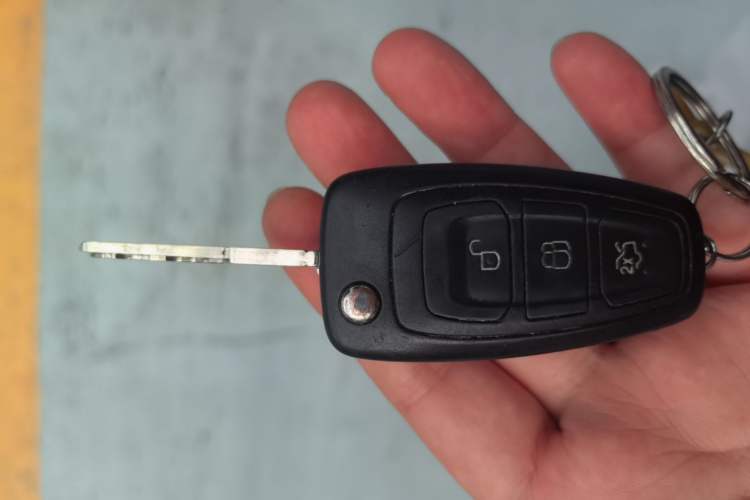 Used Ford Focus 2017 Hatchback 1.6L Automatic Comfort Plus SmartDrive Edition Vehicle Key