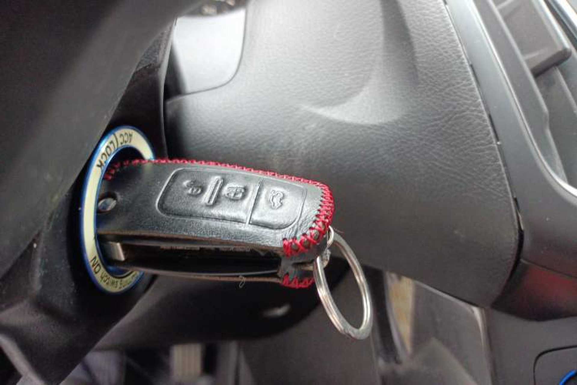 Used Ford Focus 2017 Sedan EcoBoost 180 Automatic Elite Model Vehicle Key