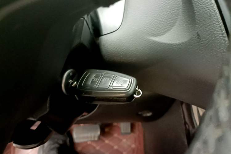 Used Ford Focus 2017 Sedan EcoBoost 180 Automatic Elite Model Vehicle Key