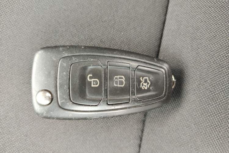 Used Ford Focus 2017 Hatchback 1.6L Automatic Comfort Plus SmartDrive Edition Vehicle Key