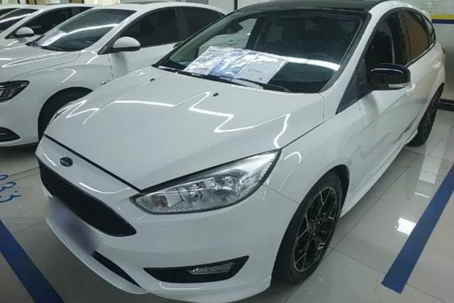 Used Ford Focus 2017 1.5T CTCC White and Black Limited Edition