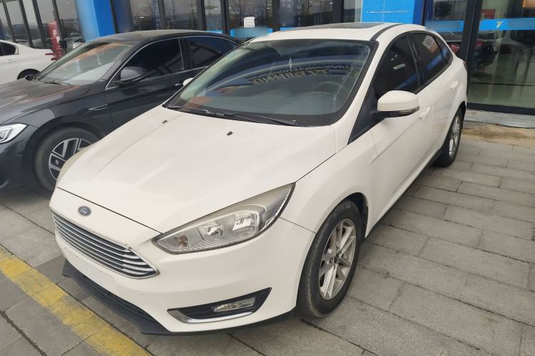 Used Ford Focus 2017 Sedan 1.6L Automatic Fashion Edition Smart Drive Version Guazi used car, China used car export, Used car for sale, Used  cars, Cheapest cars for sale