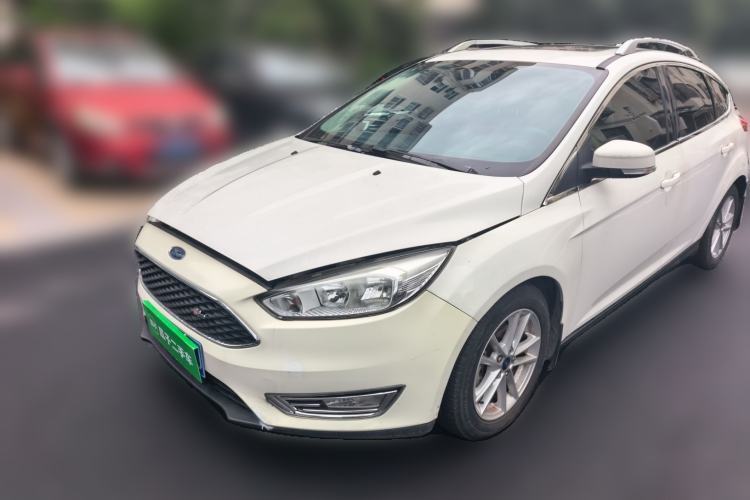 Used Ford Focus 2017 Hatchback EcoBoost 125 Automatic - Ultra-Powerful Style Edition with Smart Drive Features Guazi used car, China used car export, Used car for sale, Used  cars, Cheapest cars for sale