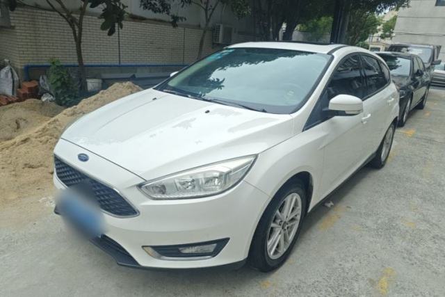 Used Ford Focus 2017 Hatchback 1.6L Automatic Fashion Edition Smart Drive Version
