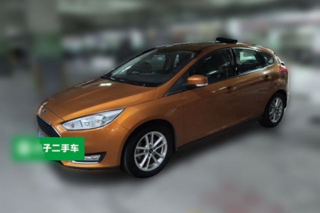 Ojetý Ford Focus 2017 Hatchback 1.6L Automatic Fashion Edition Smart Drive Version