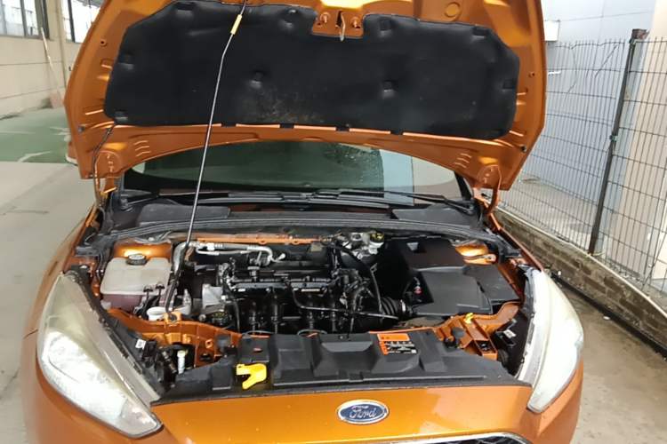 Used Ford Focus 2017 Hatchback 1.6L Automatic Fashion Edition Smart Drive Version Engine Bay