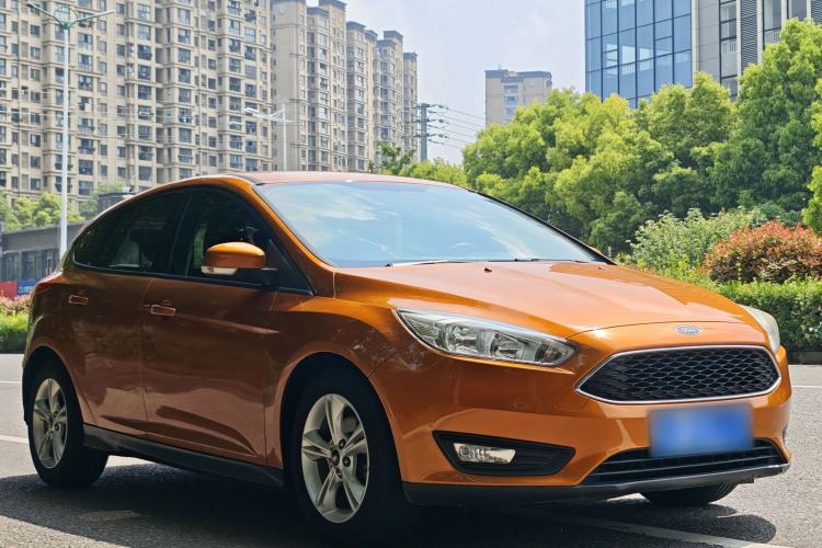 Used Ford Focus 2017 Hatchback 1.6L Automatic Comfort Plus SmartDrive Edition Exterior 5