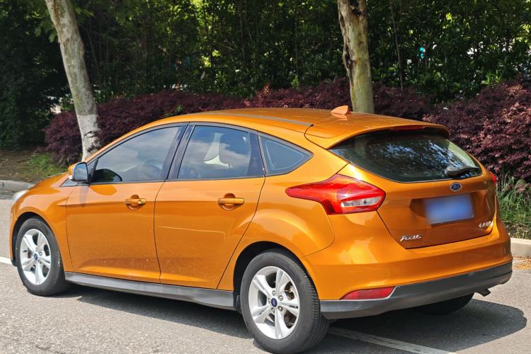 Used Ford Focus 2017 Hatchback 1.6L Automatic Comfort Plus SmartDrive Edition Exterior 9