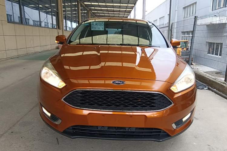 Used Ford Focus 2017 Hatchback 1.6L Automatic Fashion Edition Smart Drive Version Front