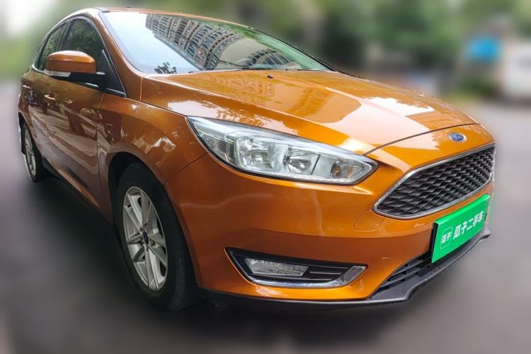 Used Ford Focus 2017 Hatchback 1.6L Automatic Fashion Edition Smart Drive Version Front Right 45 Deg