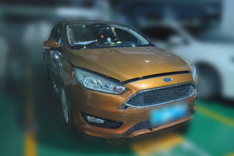 Used Ford Focus 2017 Hatchback 1.6L Automatic Fashion Edition Smart Drive Version Front Right 45 Deg