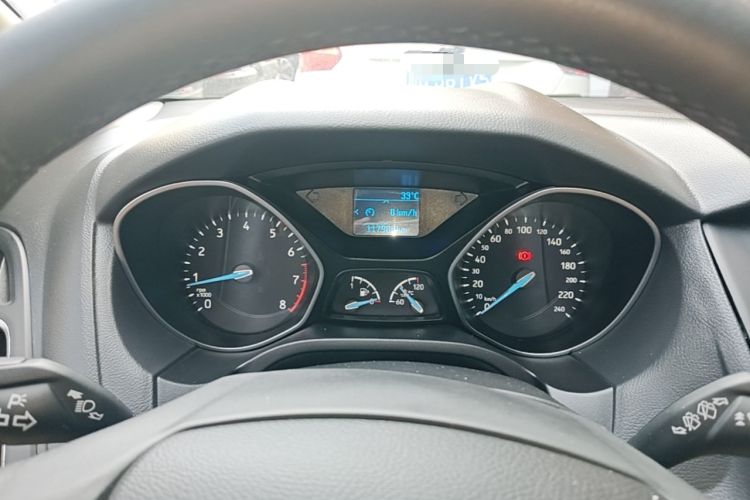 Used Ford Focus 2017 Hatchback EcoBoost 125 Manual – Ultra-Performance Style SmartDrive Edition Instrument Cluster