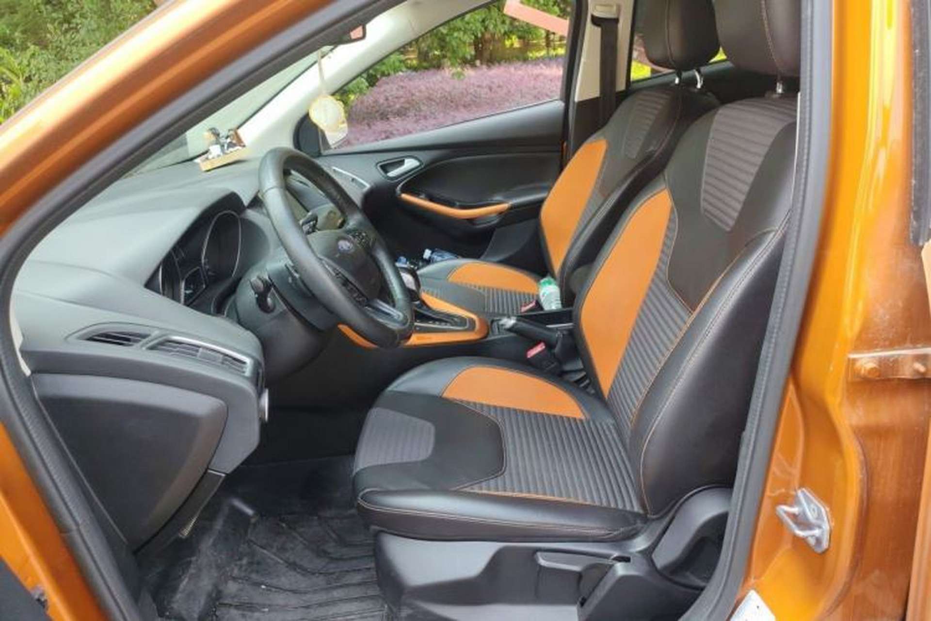 Used Ford Focus 2017 Hatchback EcoBoost 180 Automatic Sport Model Left Front Seat