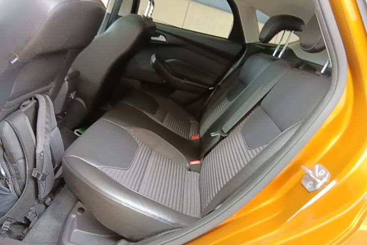 Used Ford Focus 2017 Hatchback 1.6L Automatic Fashion Edition Smart Drive Version Left Rear Seat