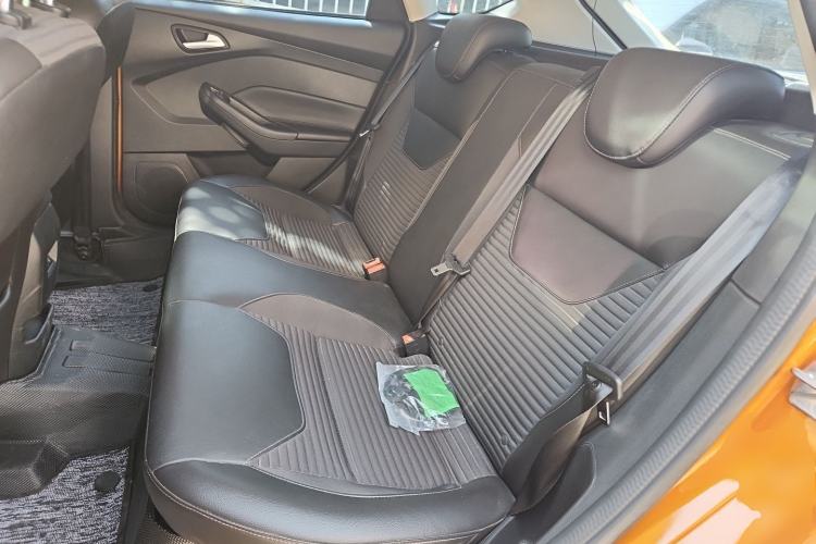 Used Ford Focus 2017 Hatchback 1.6L Manual Fashion Edition SmartDrive Version Left Rear Seat