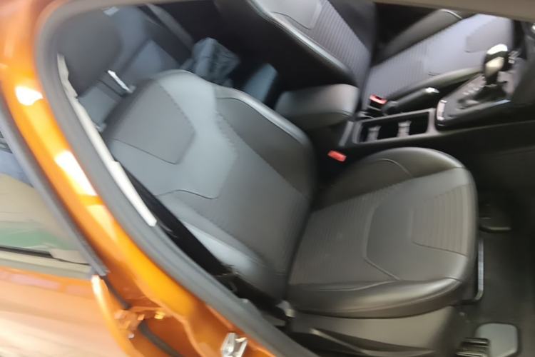 Used Ford Focus 2017 Hatchback 1.6L Automatic Fashion Edition Smart Drive Version Right Front Seat
