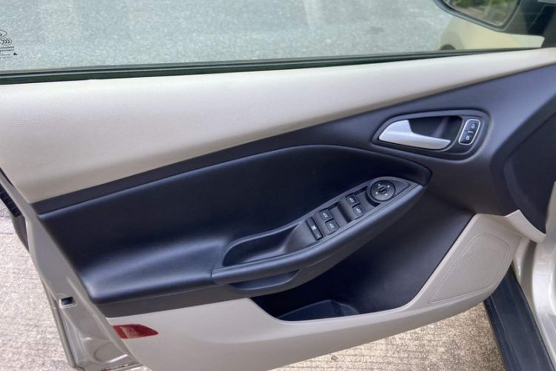 Used Ford Focus 2018 Sedan Classic 1.6L Automatic Comfort Plus Smart Drive Version Interior 5