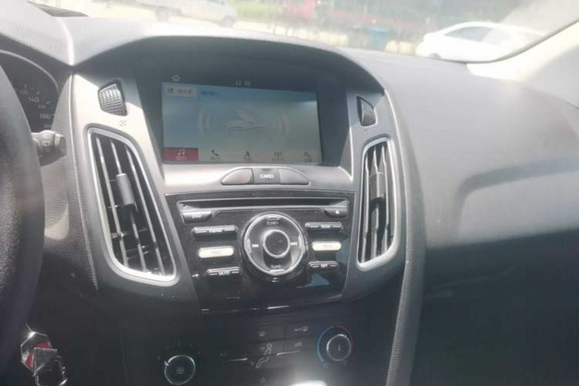 Used Ford Focus 2018 Hatchback Classic 1.6L Automatic Trendy SmartDrive Edition Audio And AC Panel