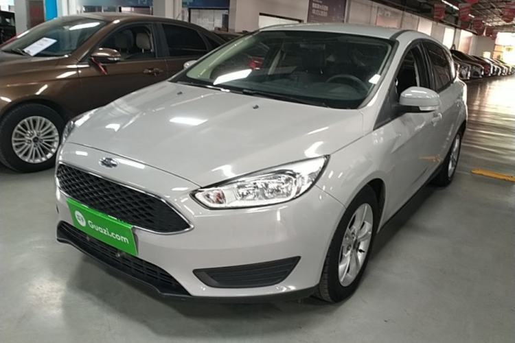 Used Ford Focus 2018 Hatchback Classic 1.6L Automatic Comfort Plus SmartDrive Edition Guazi used car, China used car export, Used car for sale, Used cars, Cheapest cars for sale