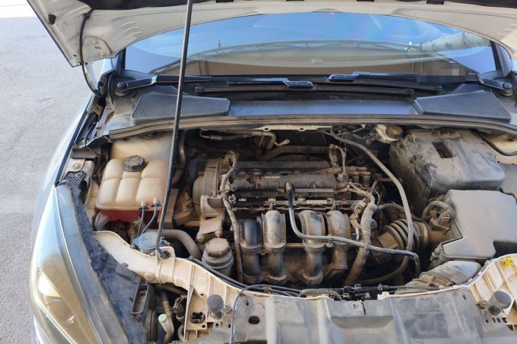Used Ford Focus 2018 Hatchback Classic 1.6L Automatic Comfort Plus SmartDrive Edition Engine Bay Right