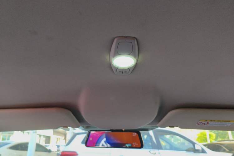 Used Ford Focus 2018 Hatchback Classic 1.6L Automatic Comfort Plus SmartDrive Edition Headliner