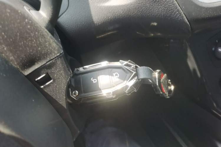 Used Ford Focus 2018 Hatchback Classic 1.6L Automatic Trendy SmartDrive Edition Vehicle Key