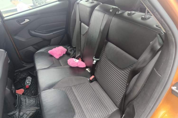 Used Ford Focus 2018 Two-Door Classic EcoBoost 125 Automatic Supercharged Style SmartDrive Edition Left Rear Seat