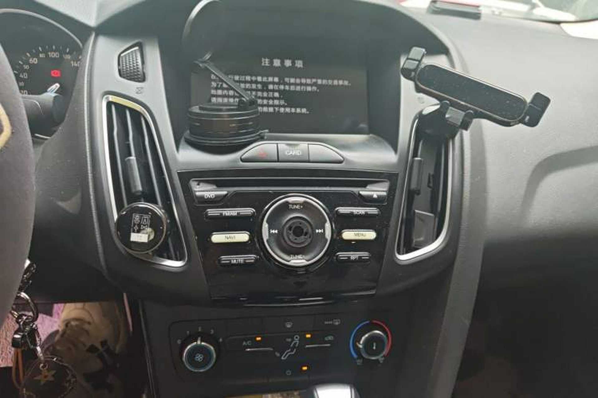 Used Ford Focus 2018 Sedan Classic 1.6L Automatic Trendy SmartDrive Edition Audio And AC Panel