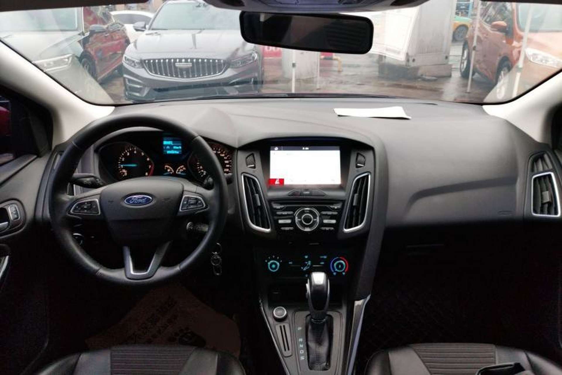 Used Ford Focus 2018 Sedan Classic 1.6L Automatic Trendy SmartDrive Edition Center Console