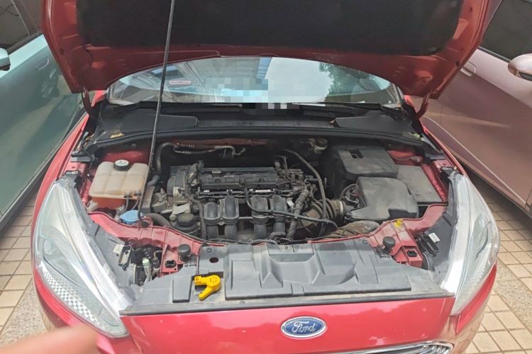 Used Ford Focus 2018 Sedan Classic 1.6L Automatic Trendy SmartDrive Edition Engine Bay