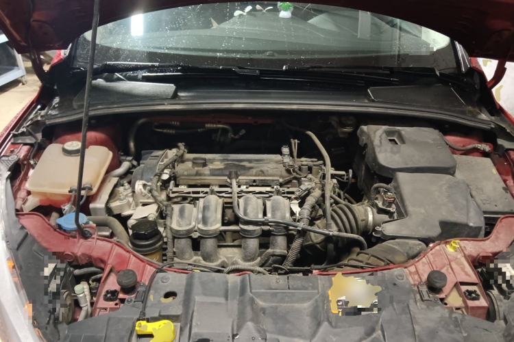 Used Ford Focus 2018 Sedan Classic 1.6L Automatic Trendy SmartDrive Edition Engine Bay