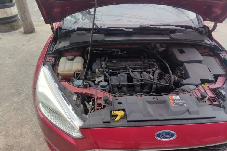 Used Ford Focus 2018 Hatchback Classic 1.6L Automatic Trendy SmartDrive Edition Engine Bay Right