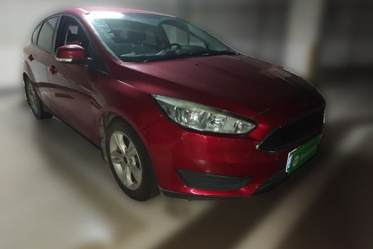 Used Ford Focus 2018 Hatchback Classic 1.6L Automatic Comfort Plus SmartDrive Edition Exterior 2